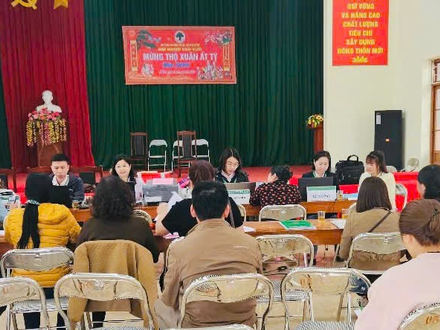 Kinh tế - Chính trị